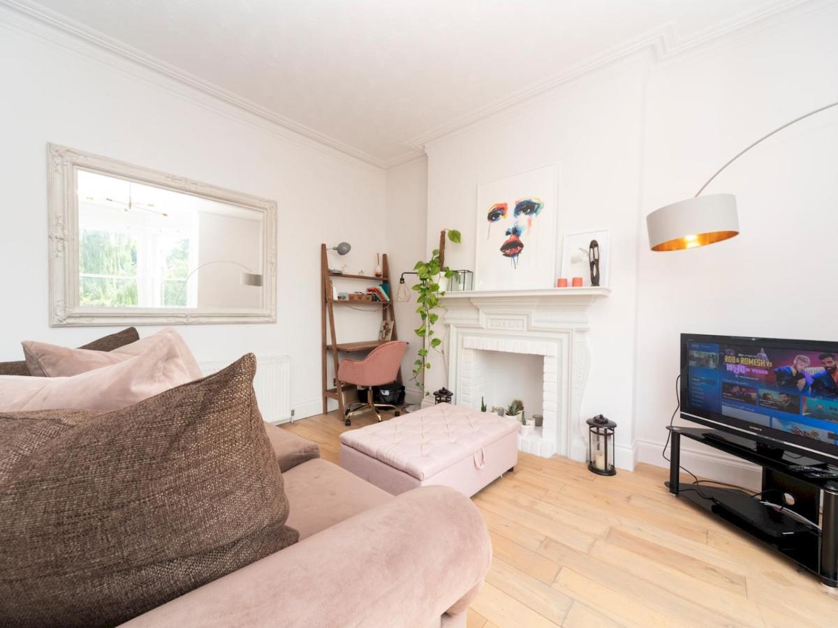 Ferienwohnung Pass The Keys Cosy And Chic Flat Near Greenwich Park London Exterior foto